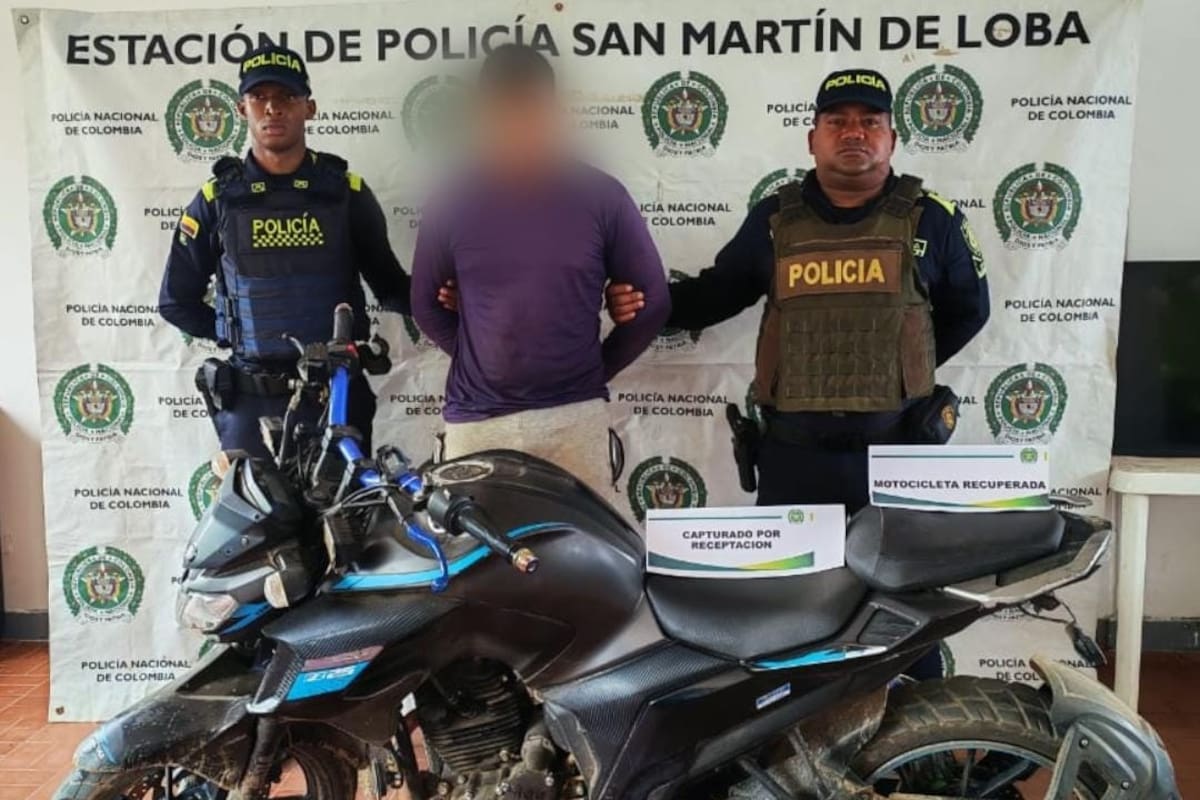 Capturan en flagrancia a mototaxista que trabajaba con moto robada