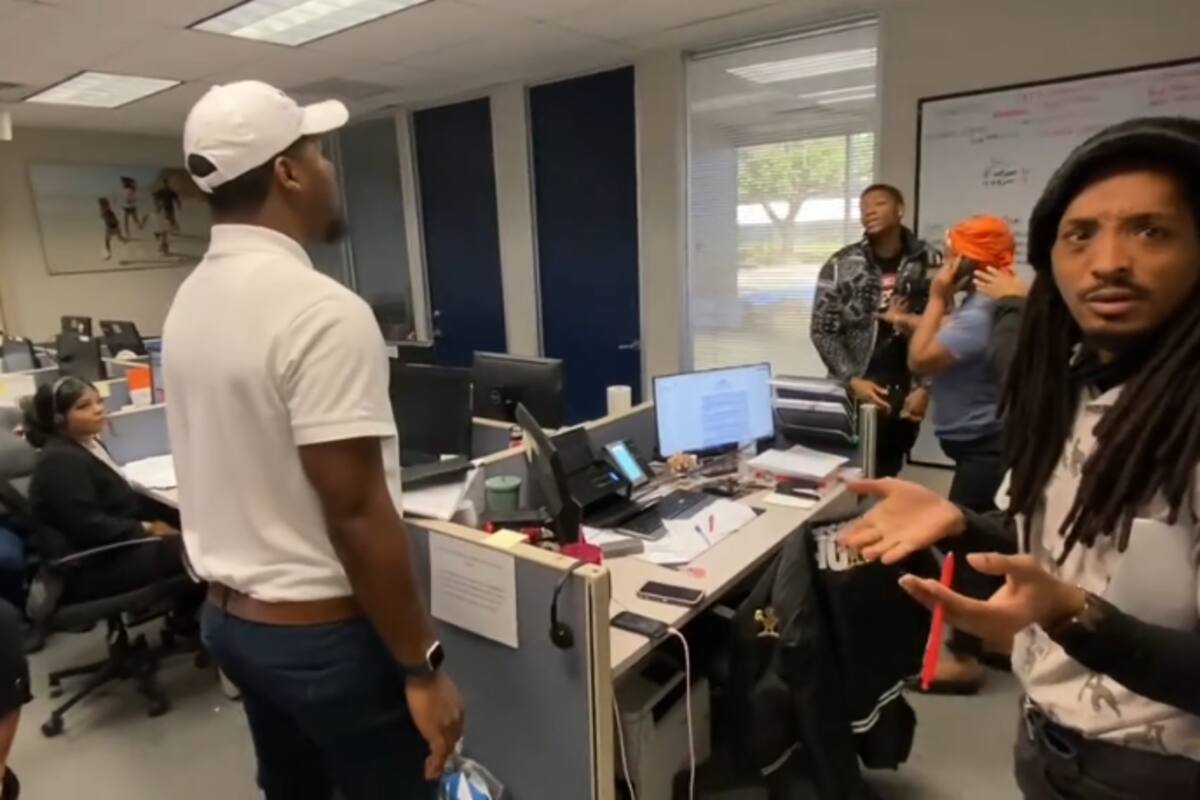 Influencer insulta a tu jefe por dinero: logró exitoso y viral “negocio”