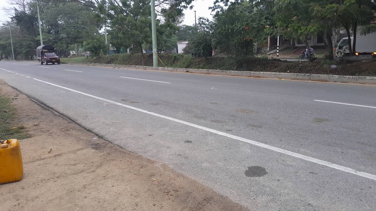 En este sector, en plena Troncal de Occidente, en el sector conocido como El Oeste, en jurisdicción de Arjona, mataron a Jesús David Alcázar Babilonia.