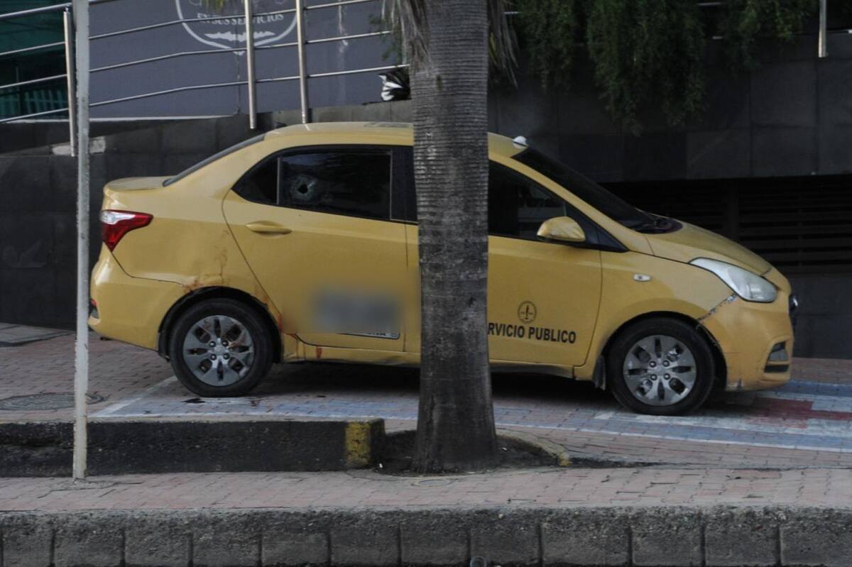El atentado en Zaragocilla ocurrió dos horas antes del homicidio que dejó como víctima al comerciante Camilo Alberto Barraza Rodríguez en la subida del Puente Jiménez, entre los barrios Pie de La Popa y Manga.