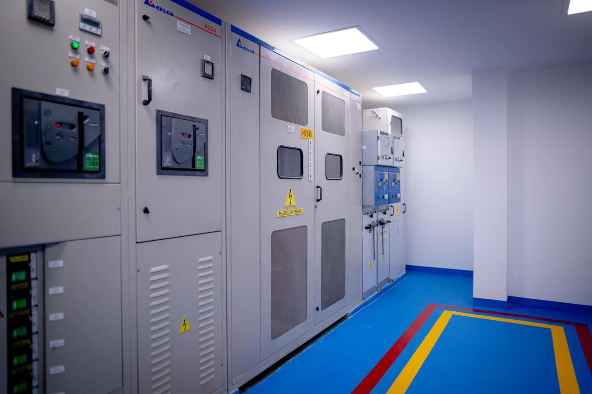 En el Hospital de Magangué también se inauguró una nueva subestación eléctrica.// Foto: cortesía