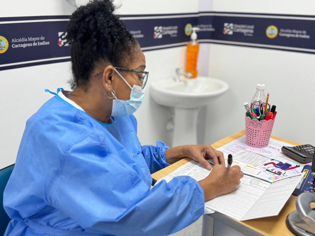 Más de 200 atenciones médicas durante las primeras 24 horas de apertura del Hospital de Nelson Mandela. // Foto: cortesía - Dadis
