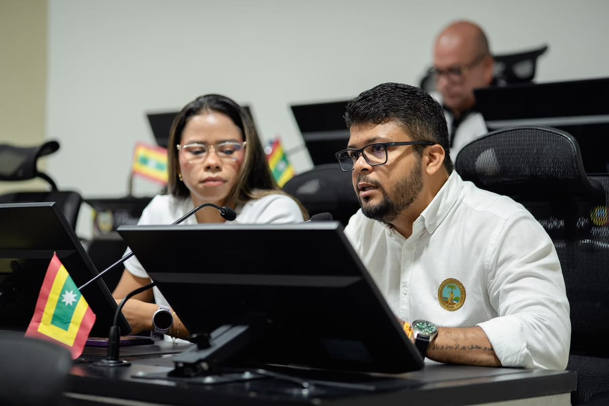 El secretario de Planeación, Emilio Molina, destacó que la propuesta ya cuenta con concepto favorable del Consejo Territorial de Planeación (CTP), así como de las autoridades ambientales con jurisdicción en el Distrito: el Establecimiento Público Ambiental (EPA Cartagena) y la Corporación Autónoma Regional del Canal del Dique (Cardique). // Foto: Cortesía - Alcaldía de Cartagena.