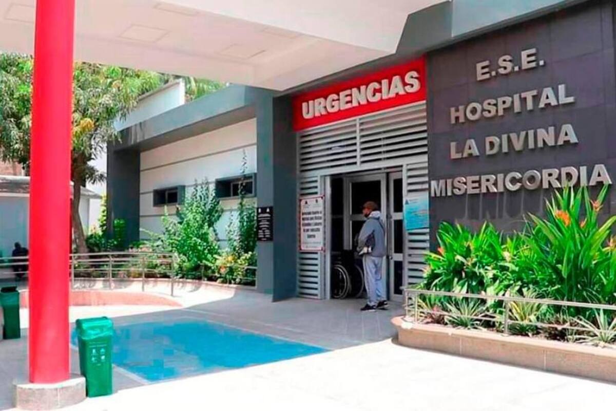 Grave mujer, de 20 años, tras ser baleada mientras cargaba a su bebé: su pareja se entregó