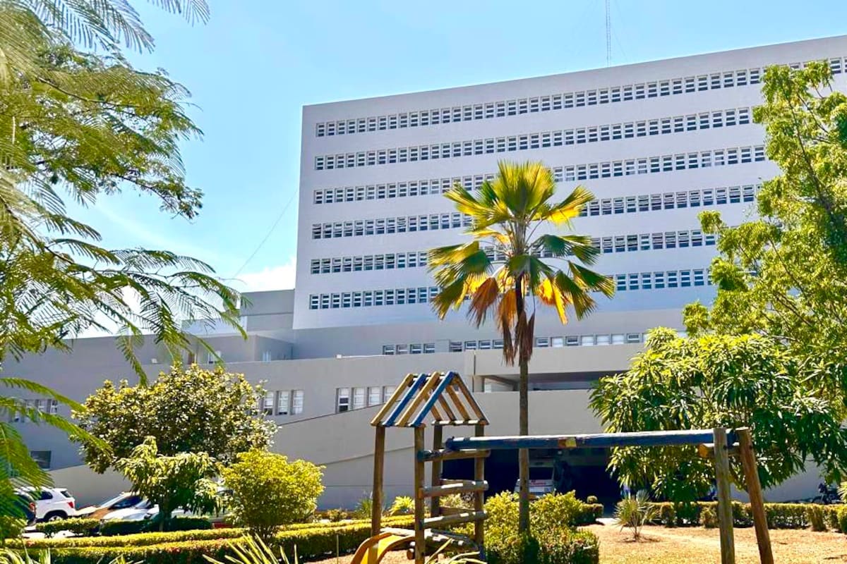 Hospital Universitario anuncia suspensión de atención a los afiliados de Coosalud
