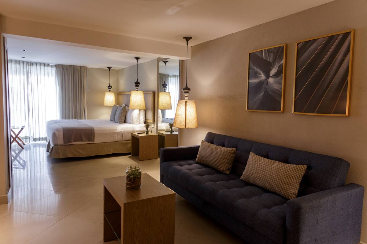 Hotel Santa Cecilia Bed & Breakfast.