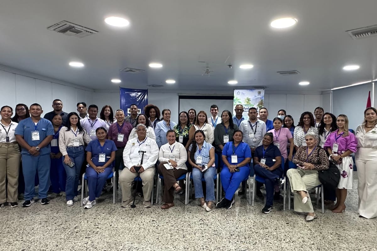 HUC reúne al sector salud para impulsar iniciativas ambientales