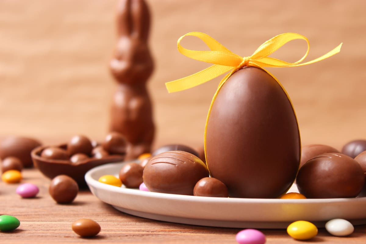 Si vas a Italia en Semana Santa, lo mejor es que hagas una degustación de huevos de Pascua en pastelerías artesanales. //Freepik.