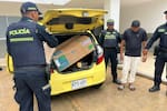 Iban en taxi con 22 kilos de marihuana y los capturo en flagrancia la Policía