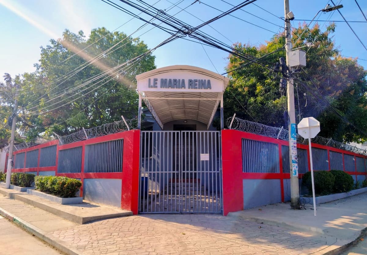 I.E. María Reina, barrio La Esperanza. // Foto: cortesía - Alcaldía de Cartagena