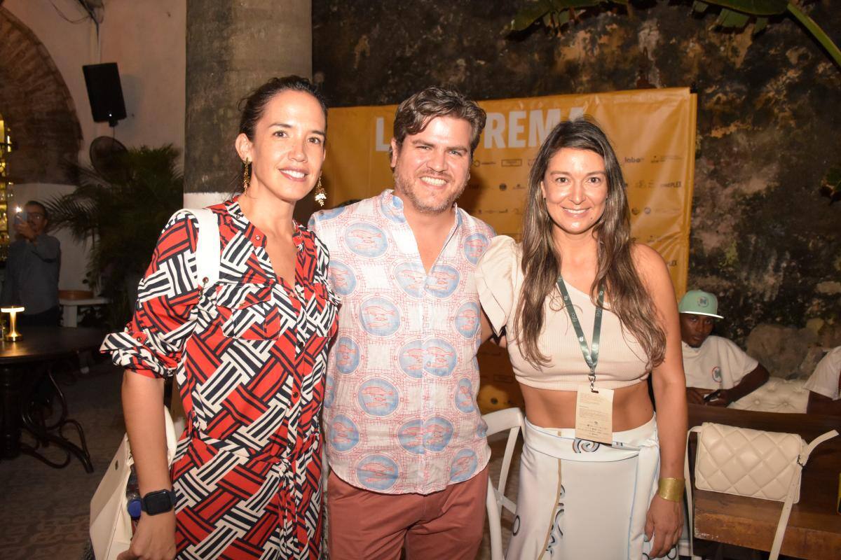 Carmen Castro, Alejandro Prieto y Carolina Pineda.