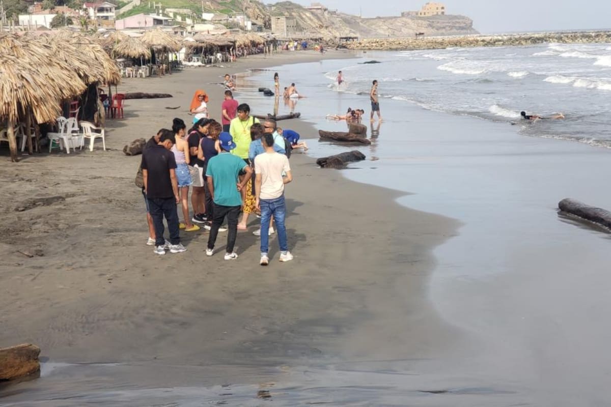 Video: sicarios atacaron a grupo de bañistas en plena playa: hay varias víctimas