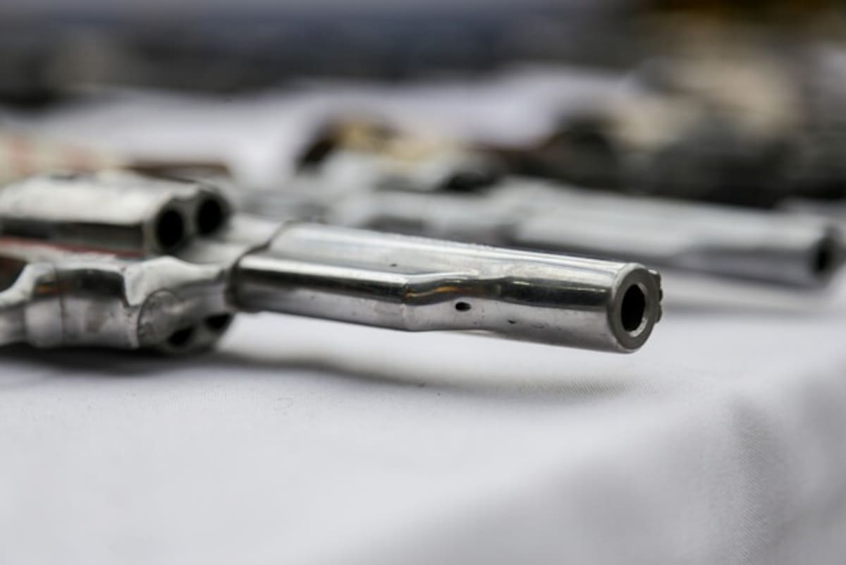 Imagen de referencia de porte de armas. // Foto: Colprensa.