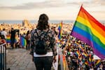 Influenciadora descubrió que su novio estaba casado con otro hombre: “Era la moza”