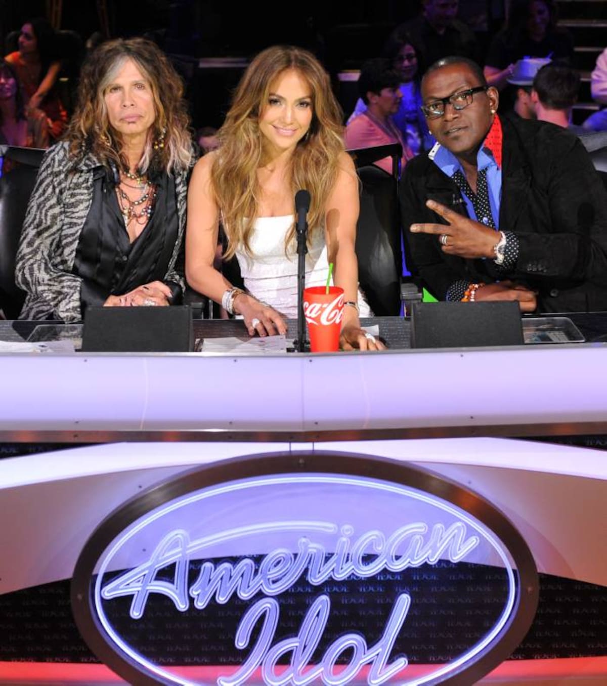 "American Idol" se ha mantenido como el programa más visto de la televisión estadounidense por casi una década, pero su público se ha reducido en los últimos años. La final de su temporada pasada marcó el nivel más bajo de audiencia en sus 11 años de historia. AP Michael Becker
