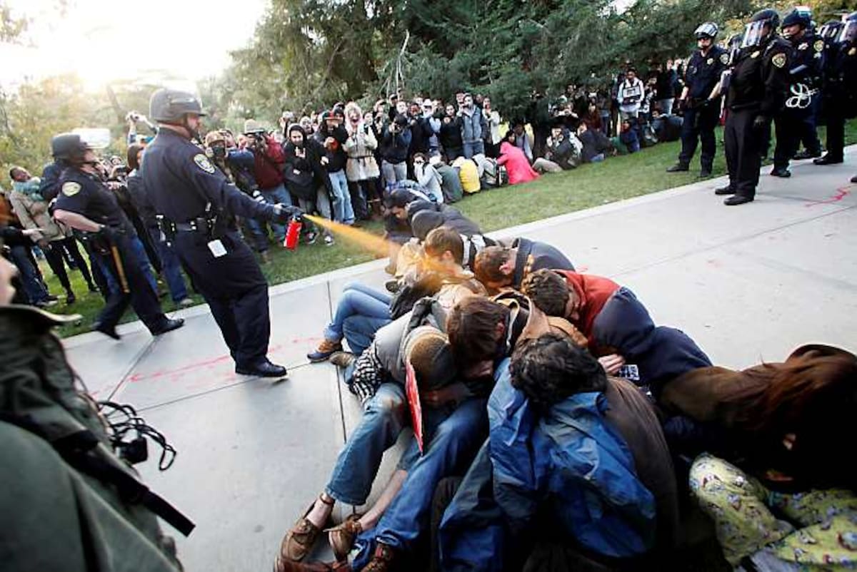 El incidente ocurrió el viernes en la Universidad de California AP