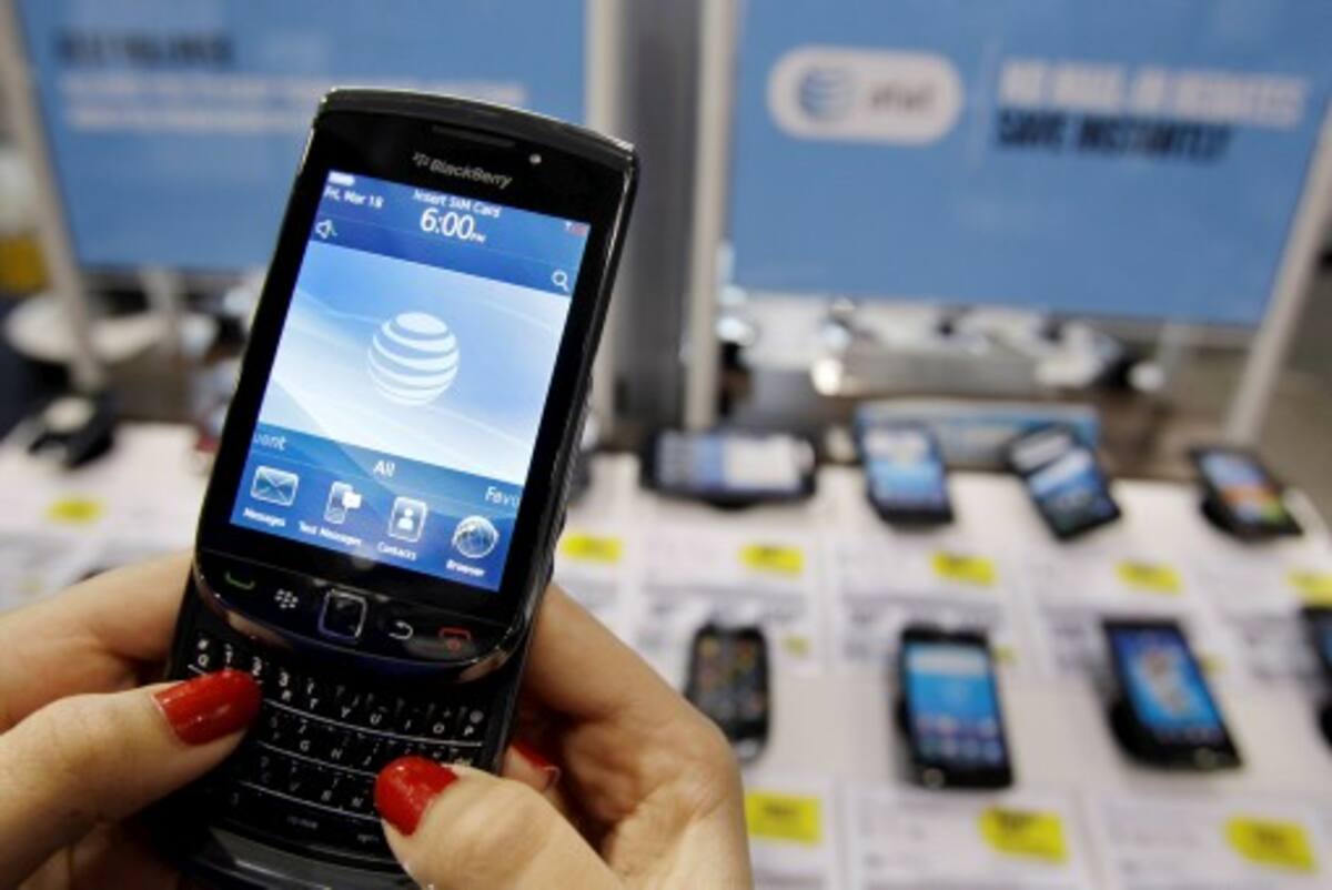 Blackberry AP Paul Sakuma