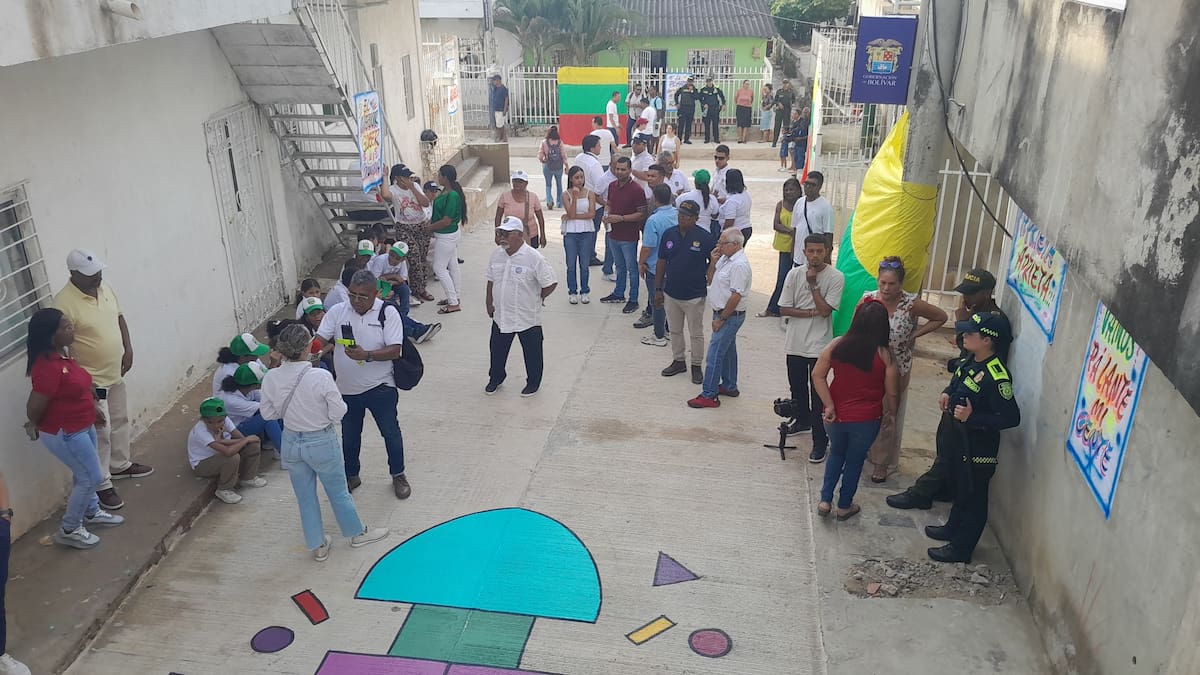 Inauguración de pavimentación comunitaria en Urbanización Emmanuel. // Julio Castaño - EU