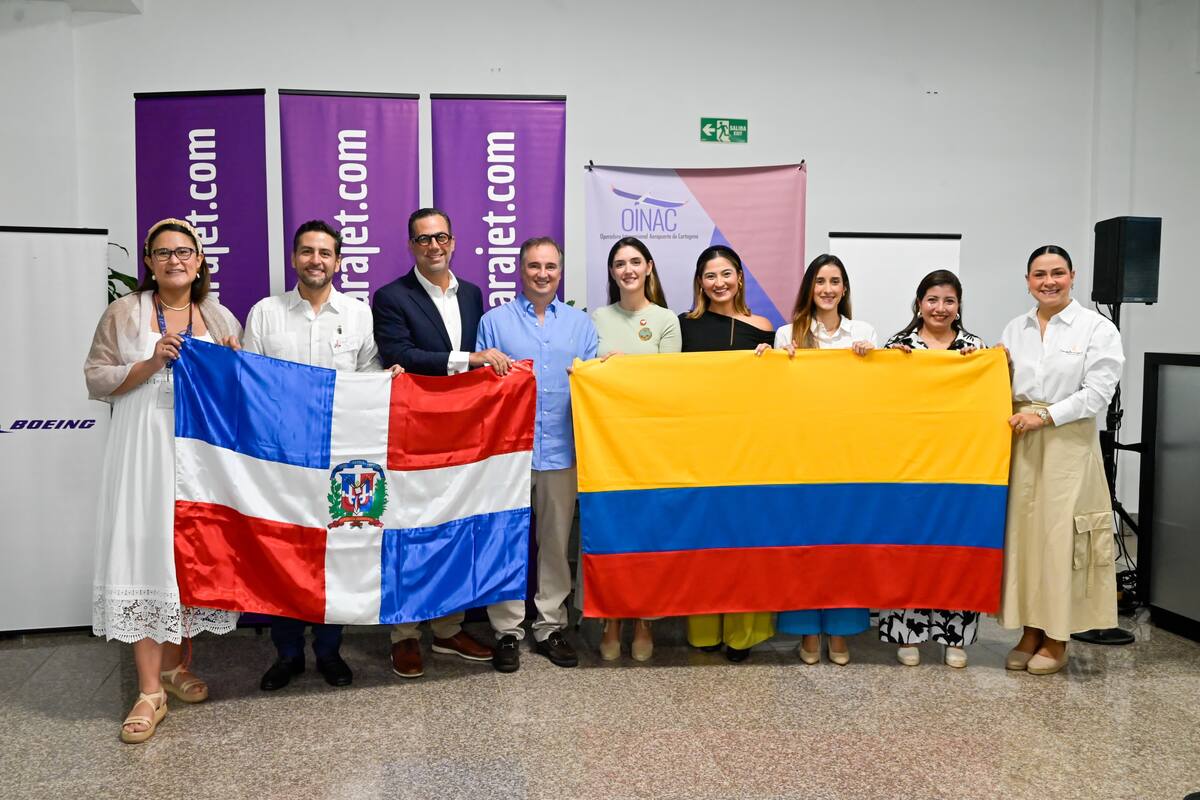 Inauguración del vuelo directo Cartagena-Punta Cana. // Cortesía