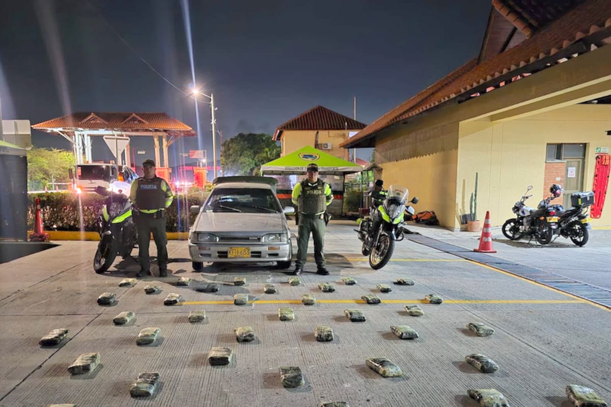Incautan 42 kilogramos de marihuana y un vehículo en la vía al Mar