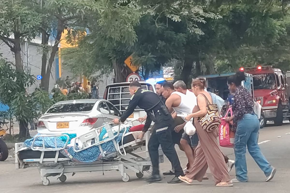 Dramático momento vivieron los pacientes al incendiarse una clínica en Barranquilla