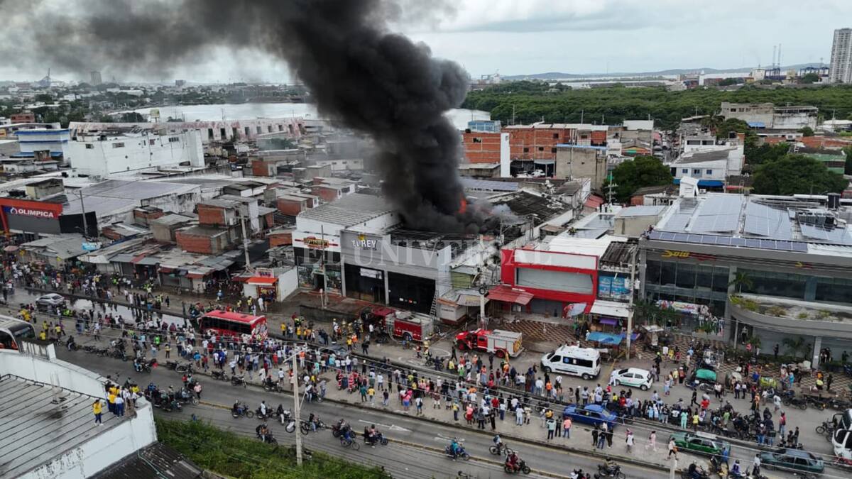 Así se ve la emergencia desde el aire. //Foto: Jorge Diaz - dron El Universal