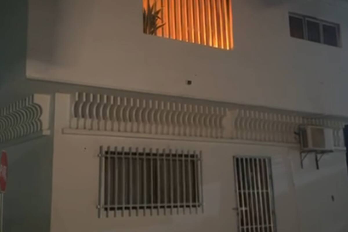 Entre humo y llamas, policías rescataron a una familia durante un incendio en Magangué