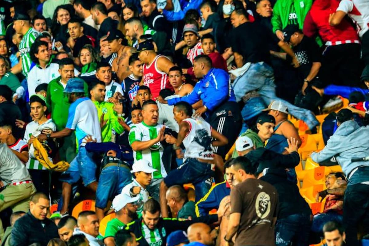 Esta fue la acción que detonó la pelea entre hinchas de Nacional y Junior
