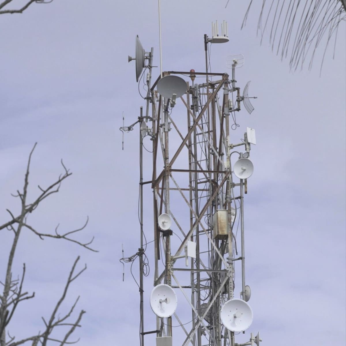 El despliegue de la infraestructura de telecomunicaciones, en algunas regiones del país, tiene barreras. // Foto Cortesía CRC
