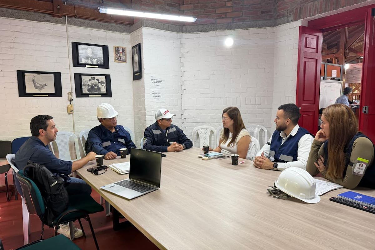 Ingenieros de Cartagena llegaron a Pereira para inspeccionar sedes del ICBF