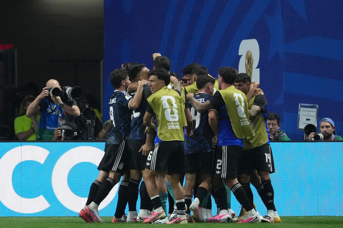 Argentina, con garra y corazón, se mete en la final del Mundial: defenderá el título