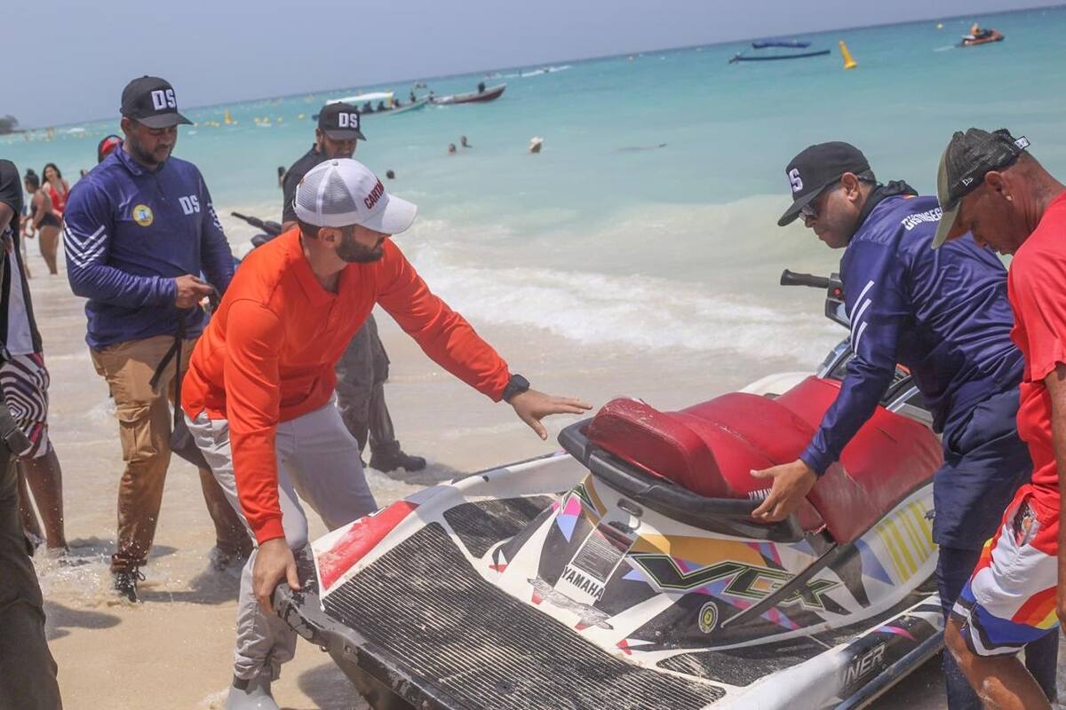 Inmovilizan jetski en Playa Blanca por no cumplir con las normas