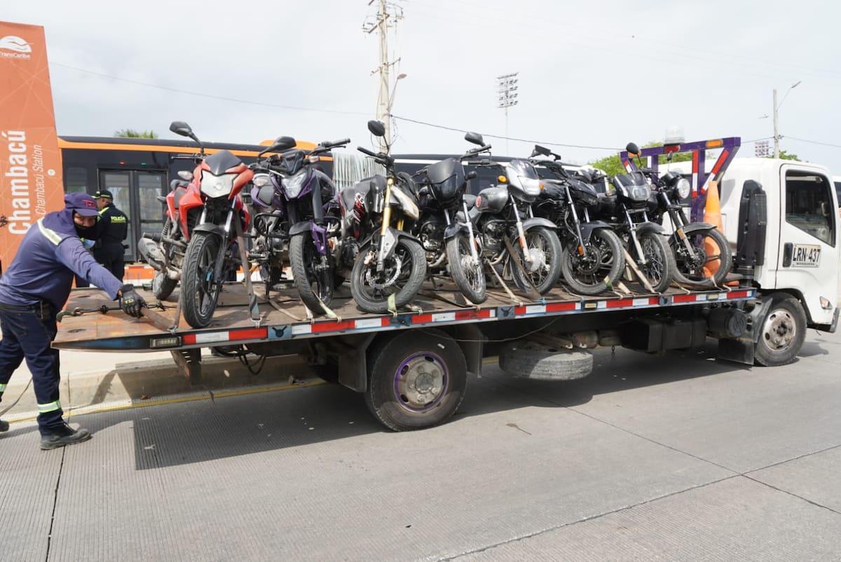 Como resultado de esta jornada de control, se aplicaron 130 comparendos y 80 motos inmovilizadas. // Cortesía: Alcaldía de Cartagena.
