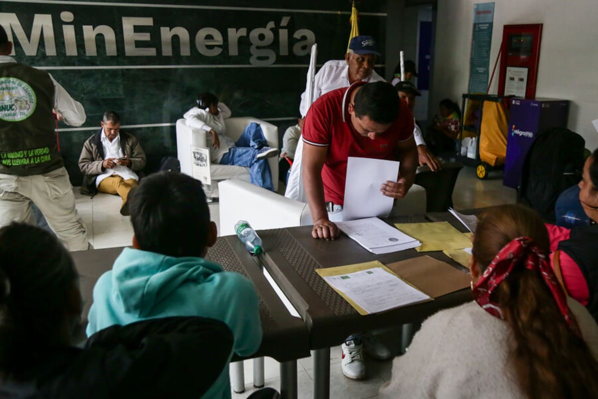 MinMinas anuncia nuevos acuerdos de formalización minera en Antioquia y Caldas