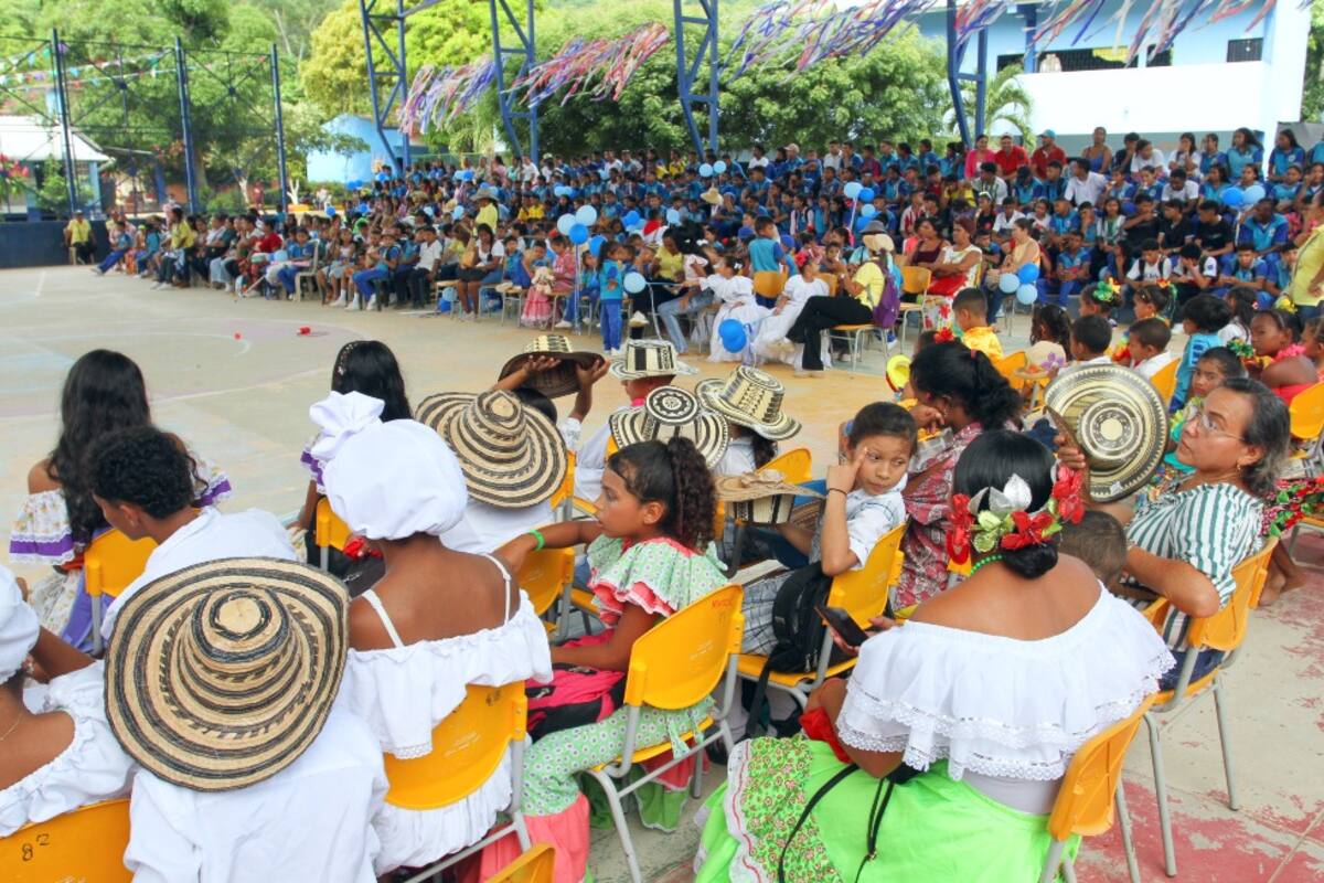 Institución Educativa de Caracolí realizó su XVIII “Semana Cultural”.//Foto: cortesía