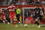 Video: Messi asistió y Lewandowski marcó en el empate entre Inter Miami y Chicago Fire