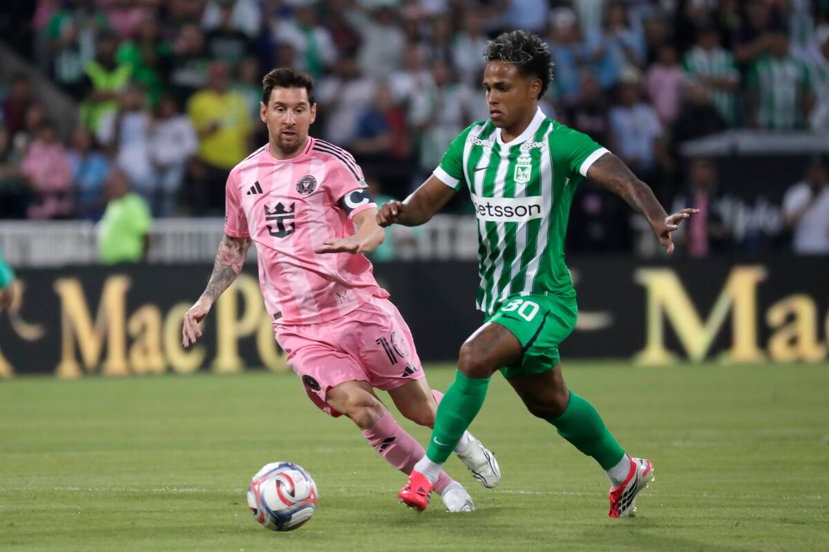 Lionel Messi fue el más ovacionado en el partido entre Inter Miami y Atlético Nacional. //Foto, EFE: Carlos Ortega
