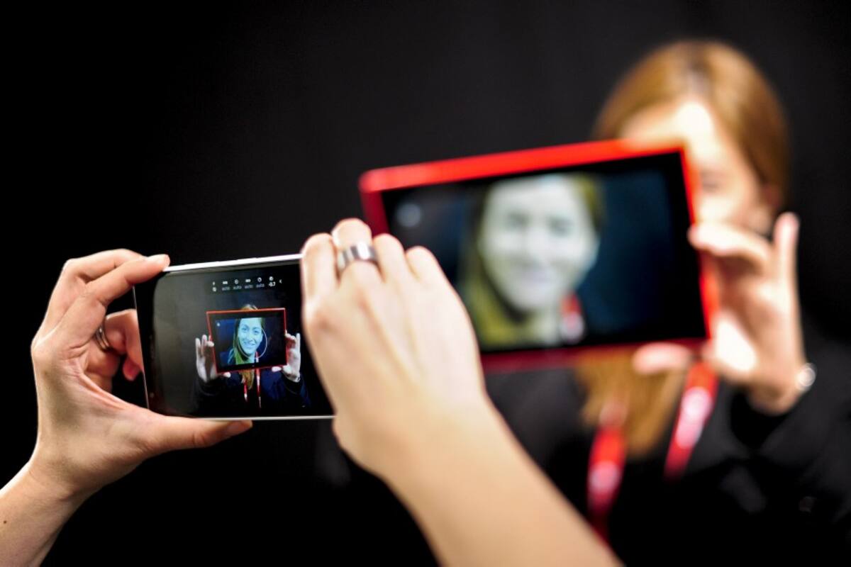 Internet y telefonía móvil, socios de negocios
