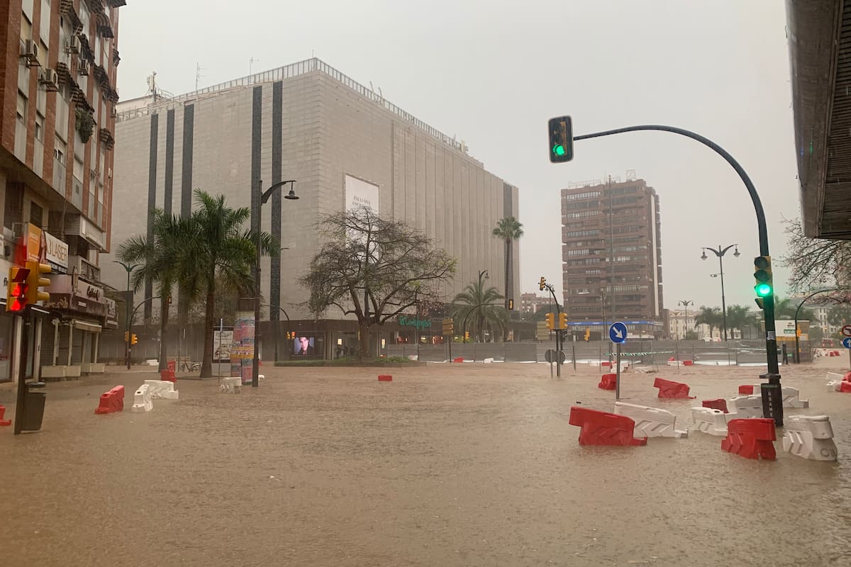 Videos: así ha sido el paso de la Dana por Málaga en España; hay alerta