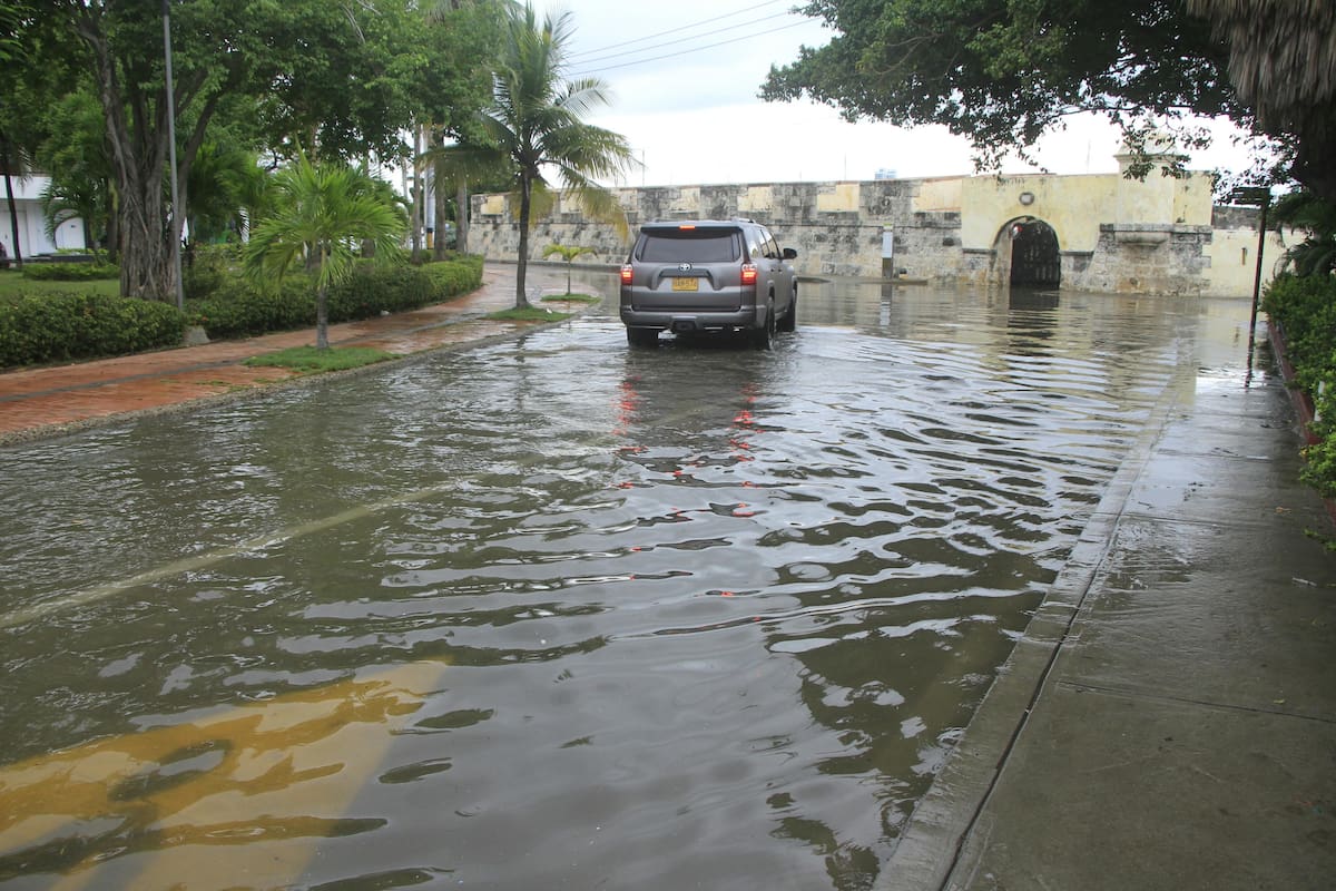 En fotos: Inundaciones en Manga por subida de la marea, residentes piden soluciones