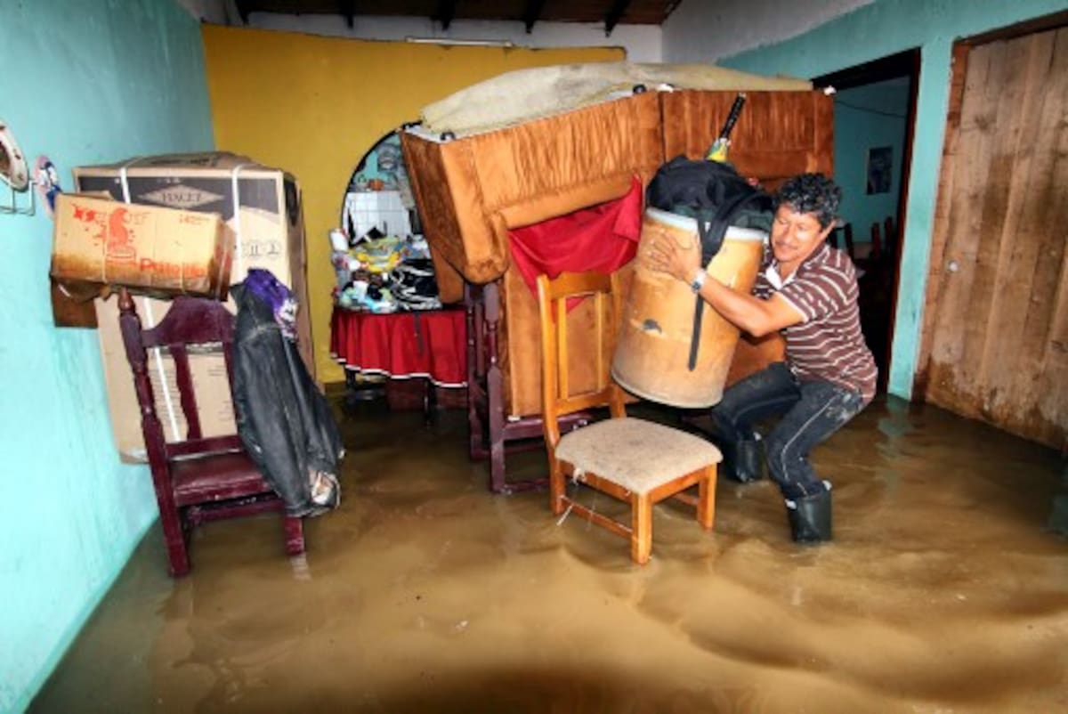 Aquellas familias a las cuales el invierno les dejó sus casas inhabitables, pueden beneficiarse del plan de viviendas rurales. COLPRENSA