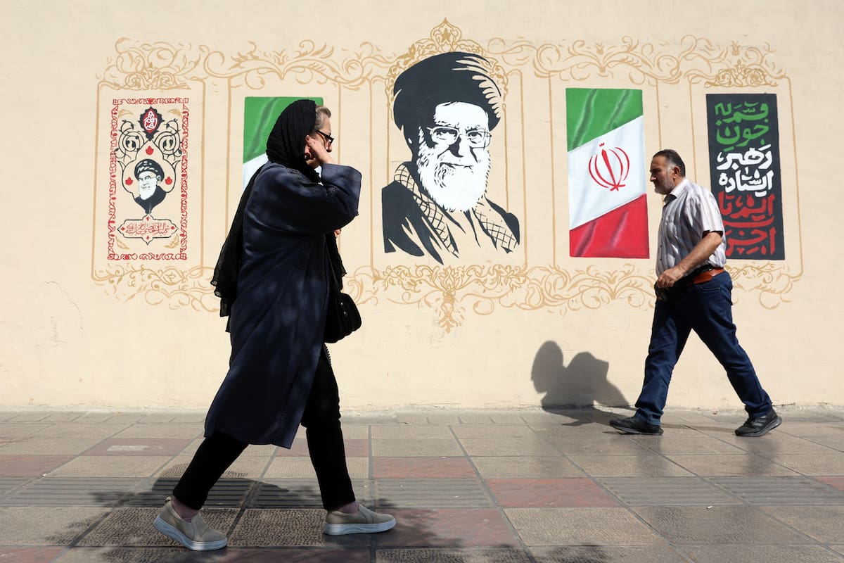 Irán acusa a Estados Unidos de bloquear alimentos y medicinas
