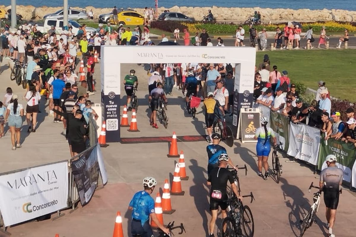 En fotos: así se vive el Ironman 5150 este domingo en Cartagena