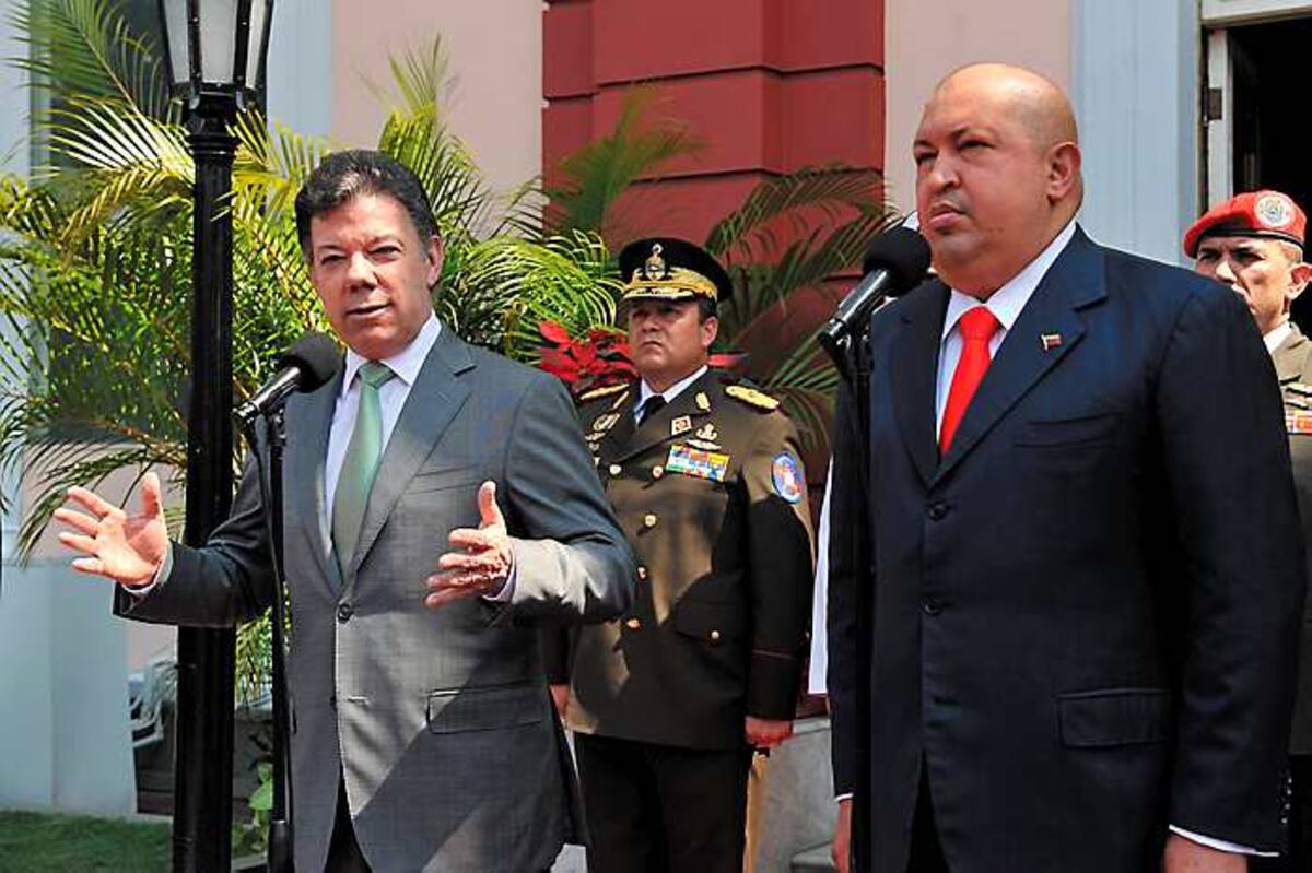 Hugo Chávez y Juan Manuel Santos COLPRENSA