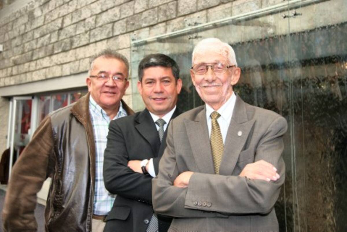 Jaime "El flaco" Agudelo, al cumplir 80 años de vida, de los cuales 40 los dedicó al humor.