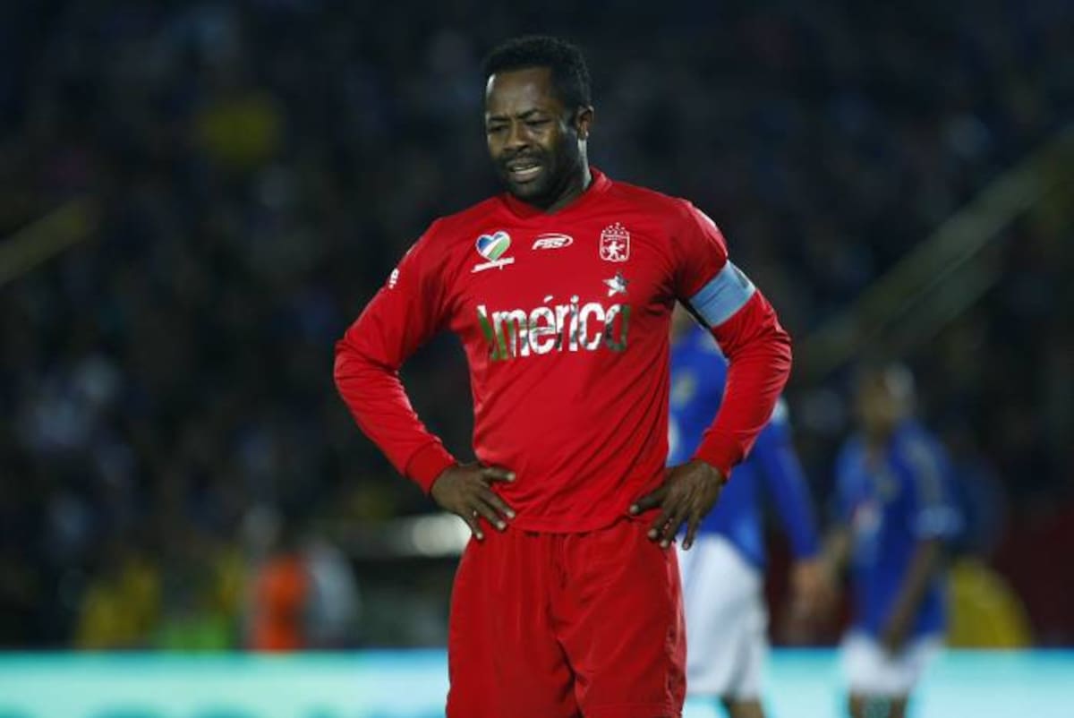 Jairo Castillo llora la pérdida de la categoría del América de Cali. COLPRENSA