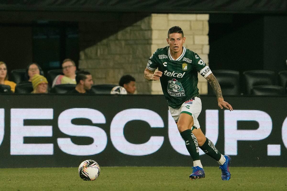 James Rodríguez analiza su futuro futbolístico.// Foto: Club León.