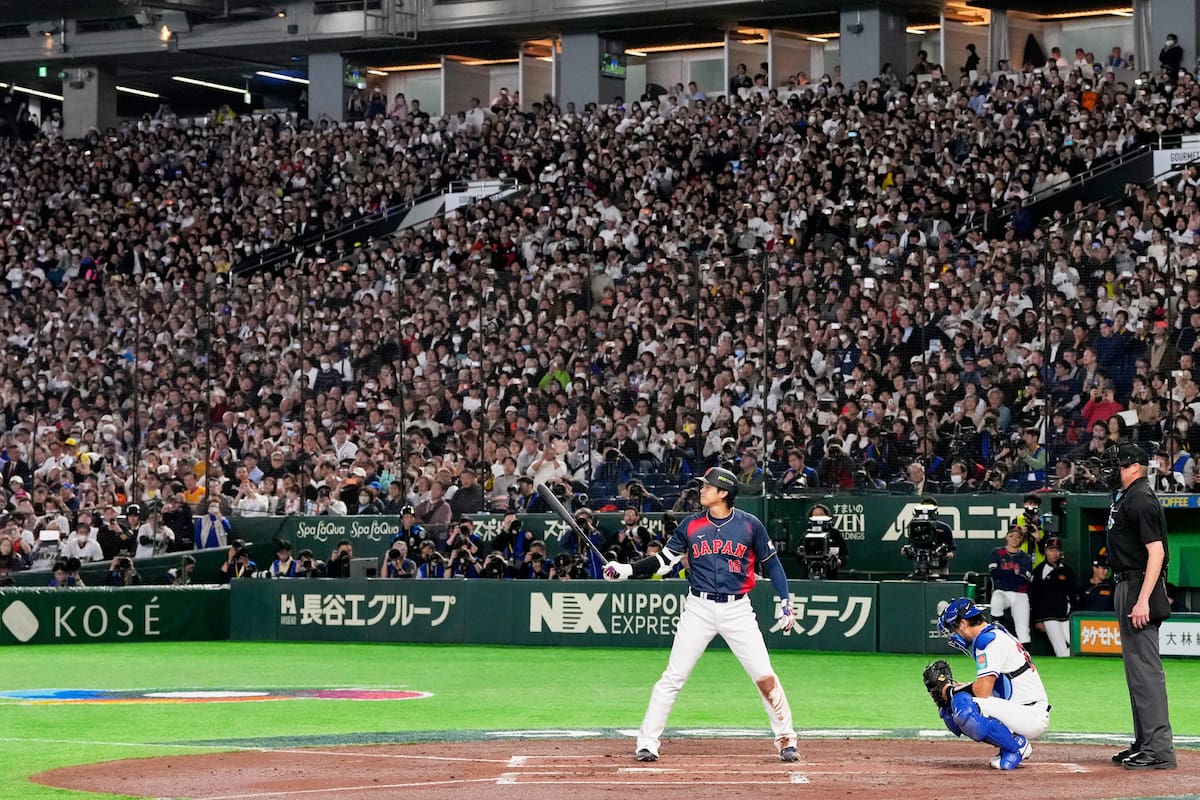Shohei Ohtani brilló para Japón en su partido ante Taiwán en el Clásico Mundial de Béisbol. //Foto, AP: Eugene Hoshiko