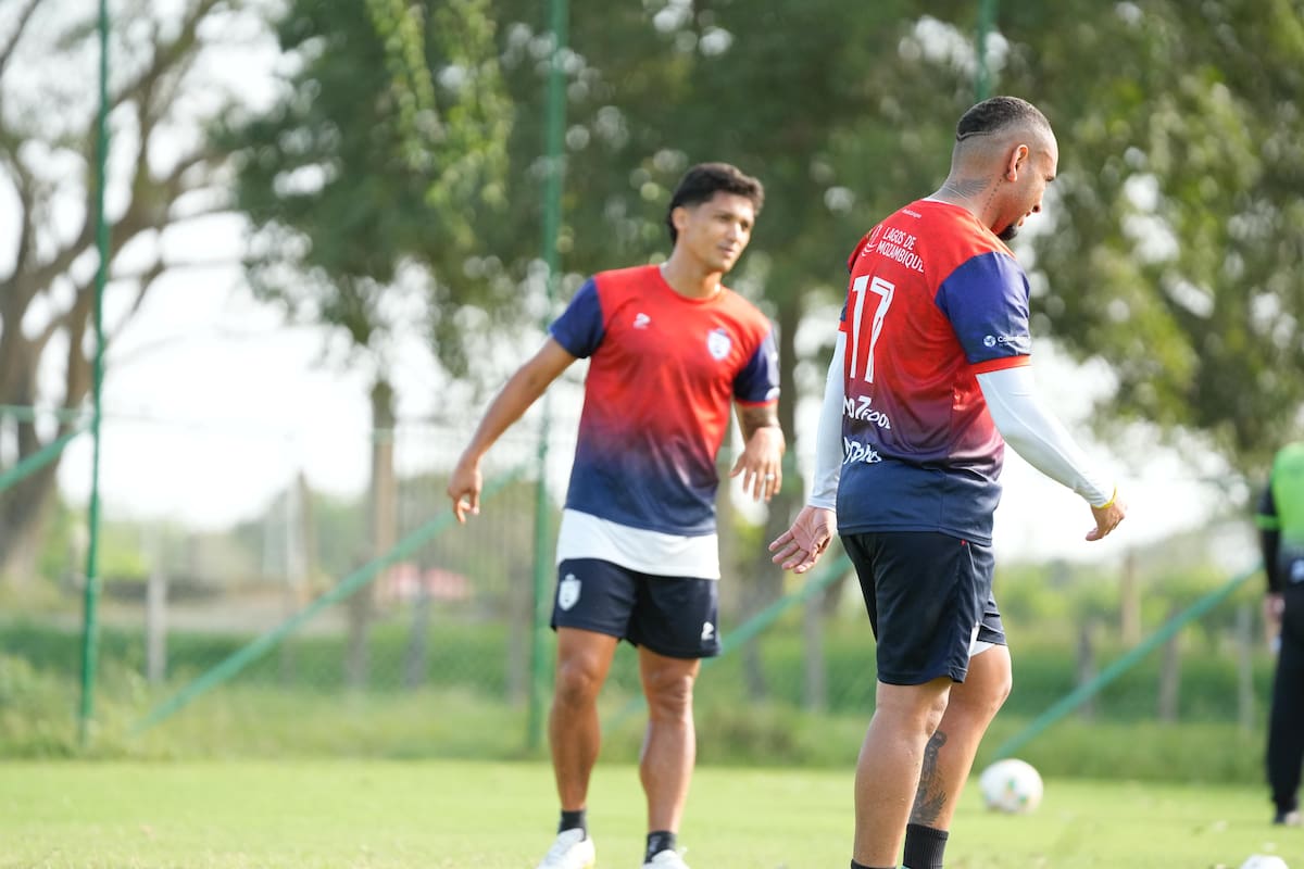 Jarlan Barrera y Fredy Montero quieren hacer felices a la hinchada. //CORTESÍA