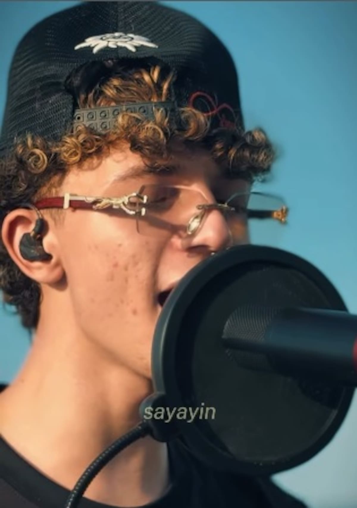 Jeansueth Sayas trae de vuelta los éxitos que marcaron al Sayayín. //Foto: Captura de video @IG elmismosaya